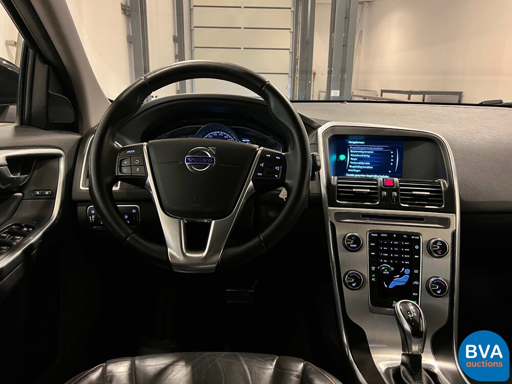 Volvo XC60 D3 2.0 R-Design 150pk 2016, XK-208-L