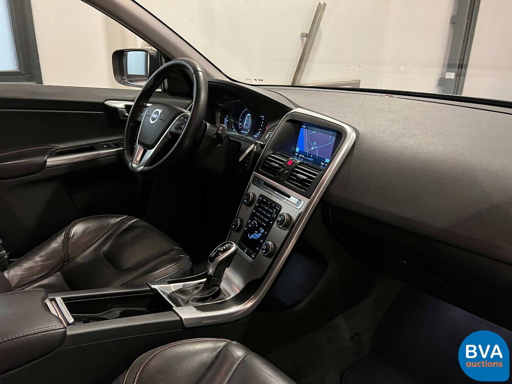 Volvo XC60 D3 2.0 R-Design 150pk 2016, XK-208-L