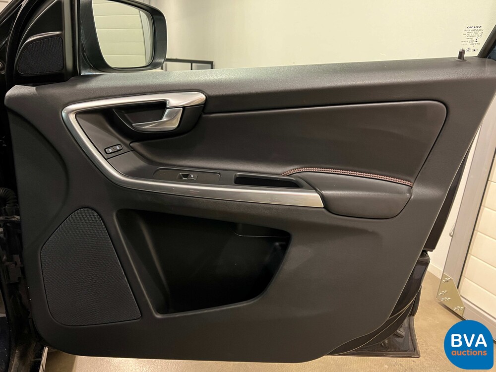 Volvo XC60 D3 2.0 R-Design 150pk 2016, XK-208-L