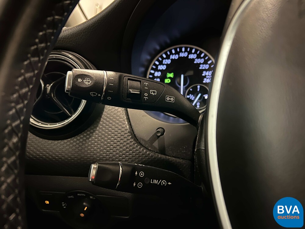 Mercedes-Benz A180 Edition 122PS 2013 -Org. NL-A-Klasse, 4-SGJ-16.