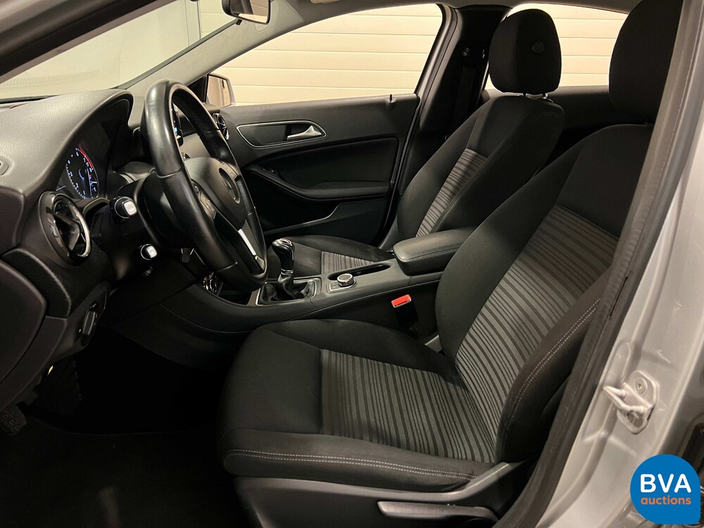 Mercedes-Benz A180 Edition 122PS 2013 -Org. NL-A-Klasse, 4-SGJ-16.