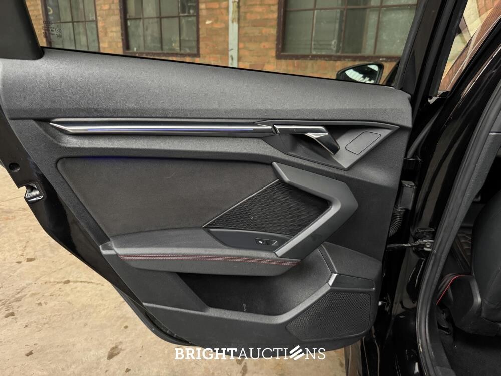 Audi RS3 Sportback 2.5 TFSI Quattro -Milltek- 400hpk 2023, NL Nummernschild