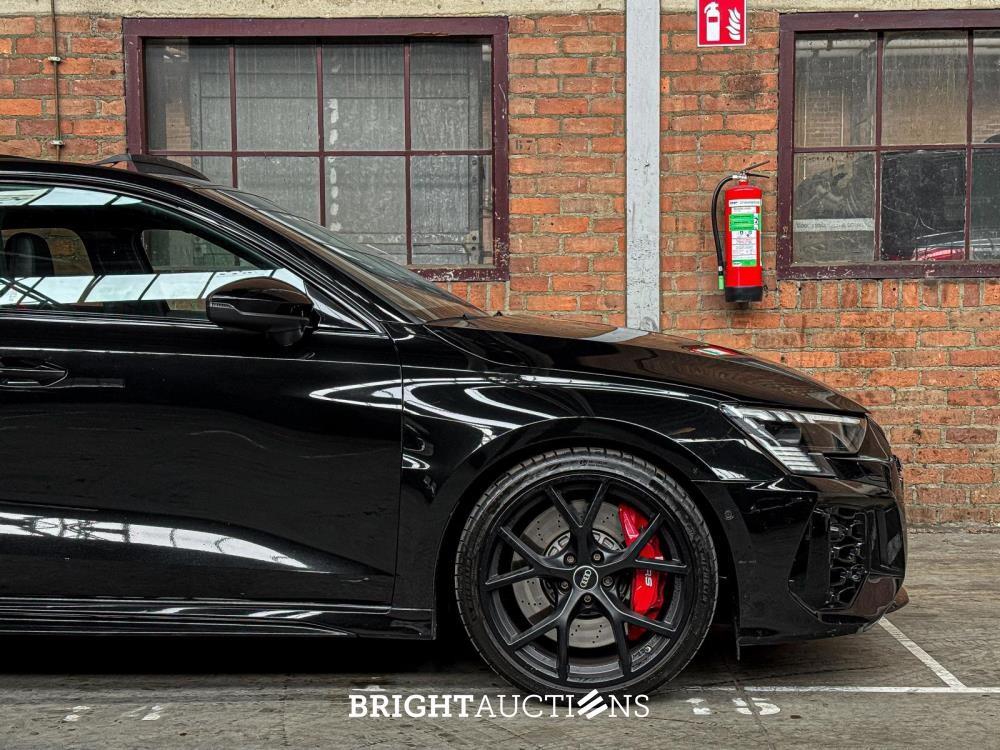 Audi RS3 Sportback 2.5 TFSI Quattro -Milltek- 400hpk 2023, NL Nummernschild