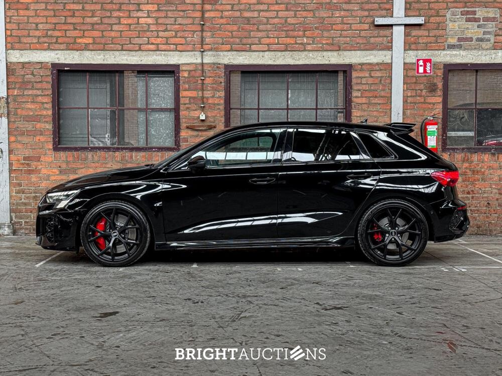 Audi RS3 Sportback 2.5 TFSI Quattro -Milltek- 400hpk 2023, NL Nummernschild