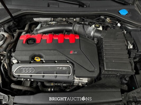 Audi RS3 Sportback 2.5 TFSI Quattro -Milltek- 400hpk 2023, NL Nummernschild