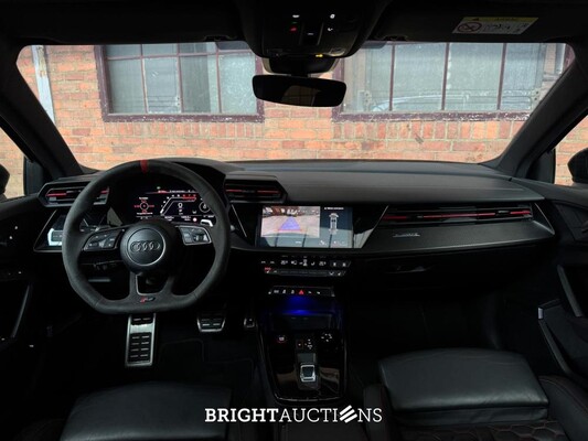 Audi RS3 Sportback 2.5 TFSI Quattro -Milltek- 400hpk 2023, NL Nummernschild