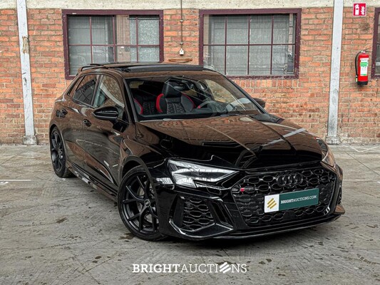 Audi RS3 Sportback 2.5 TFSI Quattro -Milltek- 400hpk 2023, NL Nummernschild