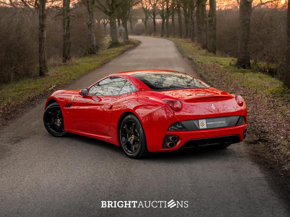 Ferrari California 4.3 V8 HELE 466hp 2011, 6-XXT-23