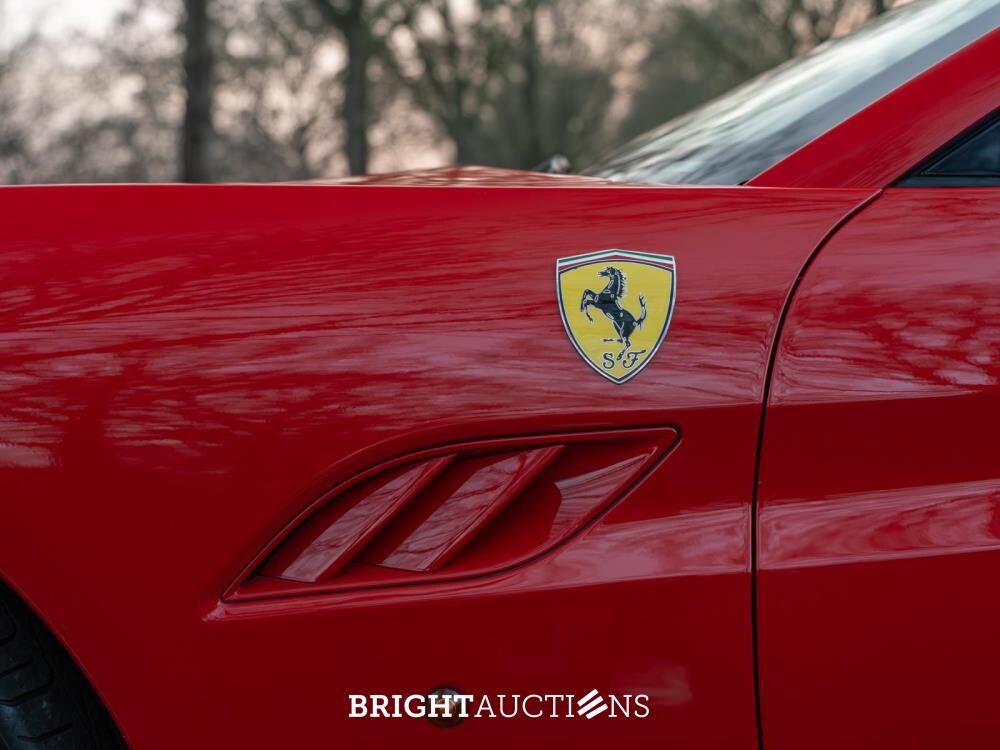 Ferrari California 4.3 V8 HELE 466hp 2011, 6-XXT-23