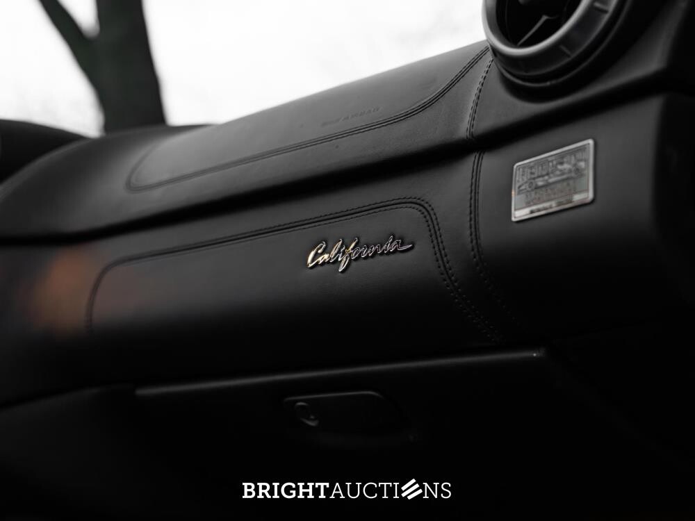 Ferrari California 4.3 V8 HELE 466hp 2011, 6-XXT-23