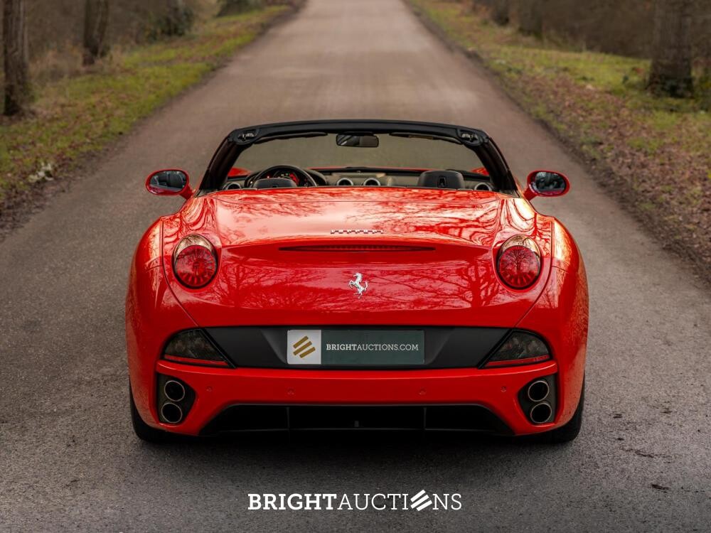 Ferrari California 4.3 V8 HELE 466hp 2011, 6-XXT-23