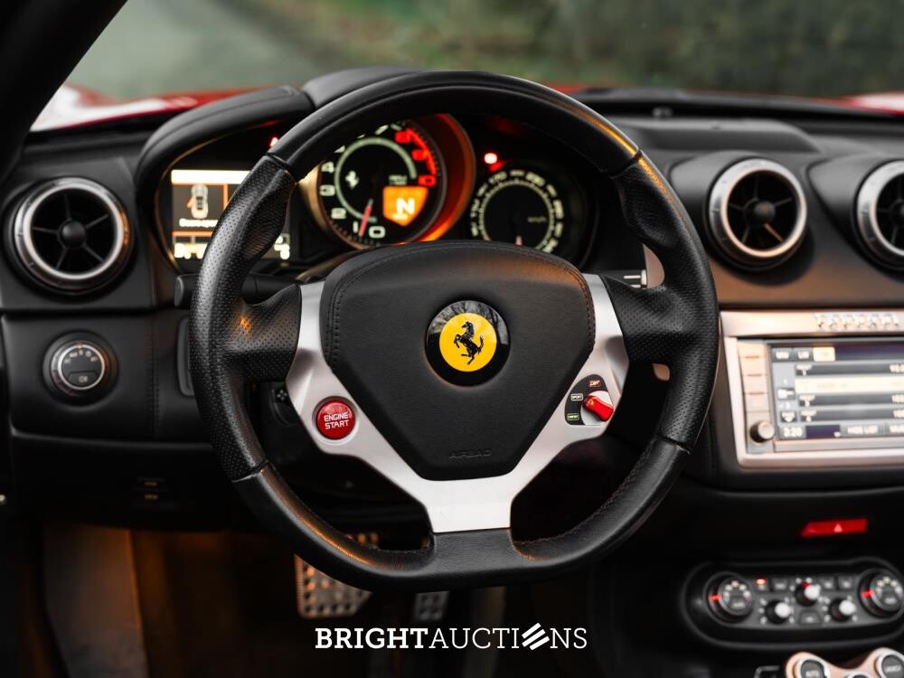 Ferrari California 4.3 V8 HELE 466hp 2011, 6-XXT-23