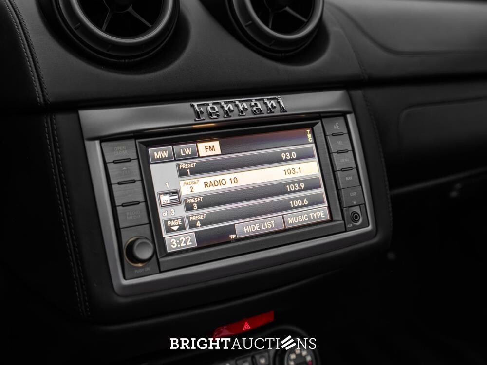 Ferrari California 4.3 V8 HELE 466hp 2011, 6-XXT-23