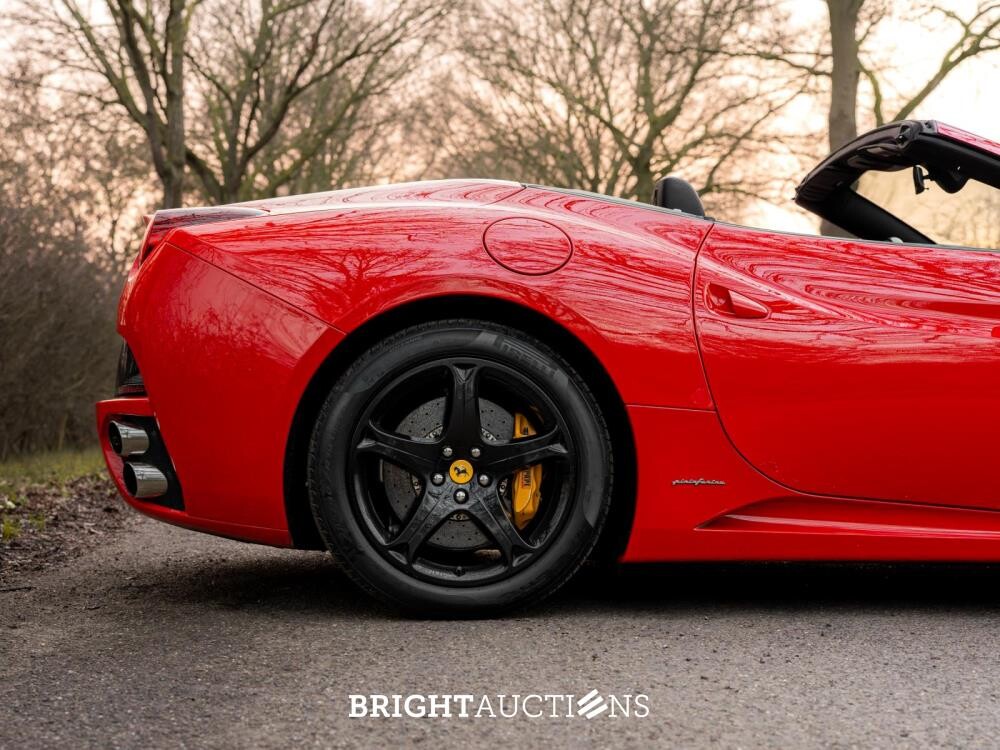 Ferrari California 4.3 V8 HELE 466hp 2011, 6-XXT-23