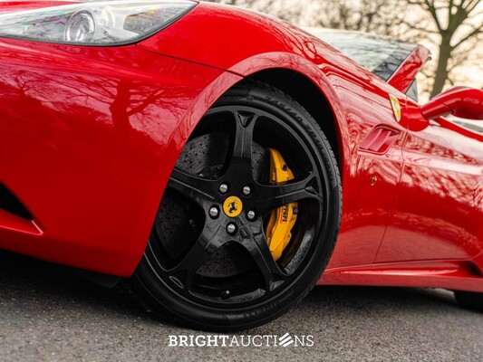 Ferrari California 4.3 V8 HELE 466hp 2011, 6-XXT-23