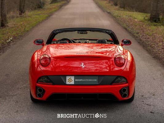 Ferrari California 4.3 V8 HELE 466hp 2011, 6-XXT-23
