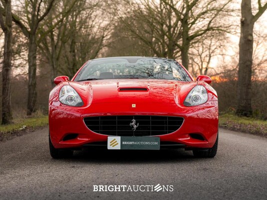 Ferrari California 4.3 V8 HELE 466hp 2011, 6-XXT-23