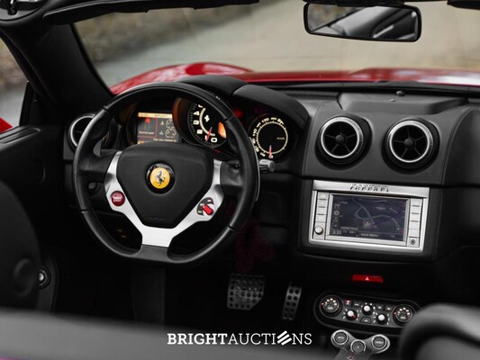 Ferrari California 4.3 V8 HELE 466hp 2011, 6-XXT-23