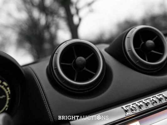 Ferrari California 4.3 V8 HELE 466hp 2011, 6-XXT-23