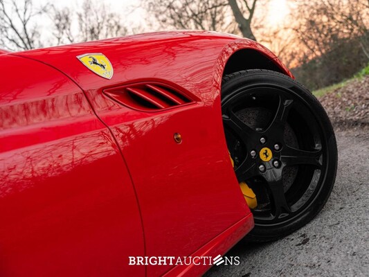 Ferrari California 4.3 V8 HELE 466hp 2011, 6-XXT-23