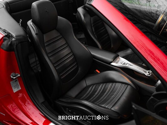 Ferrari California 4.3 V8 HELE 466hp 2011, 6-XXT-23