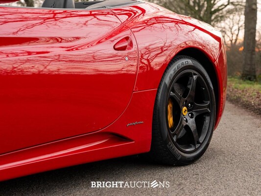 Ferrari California 4.3 V8 HELE 466hp 2011, 6-XXT-23