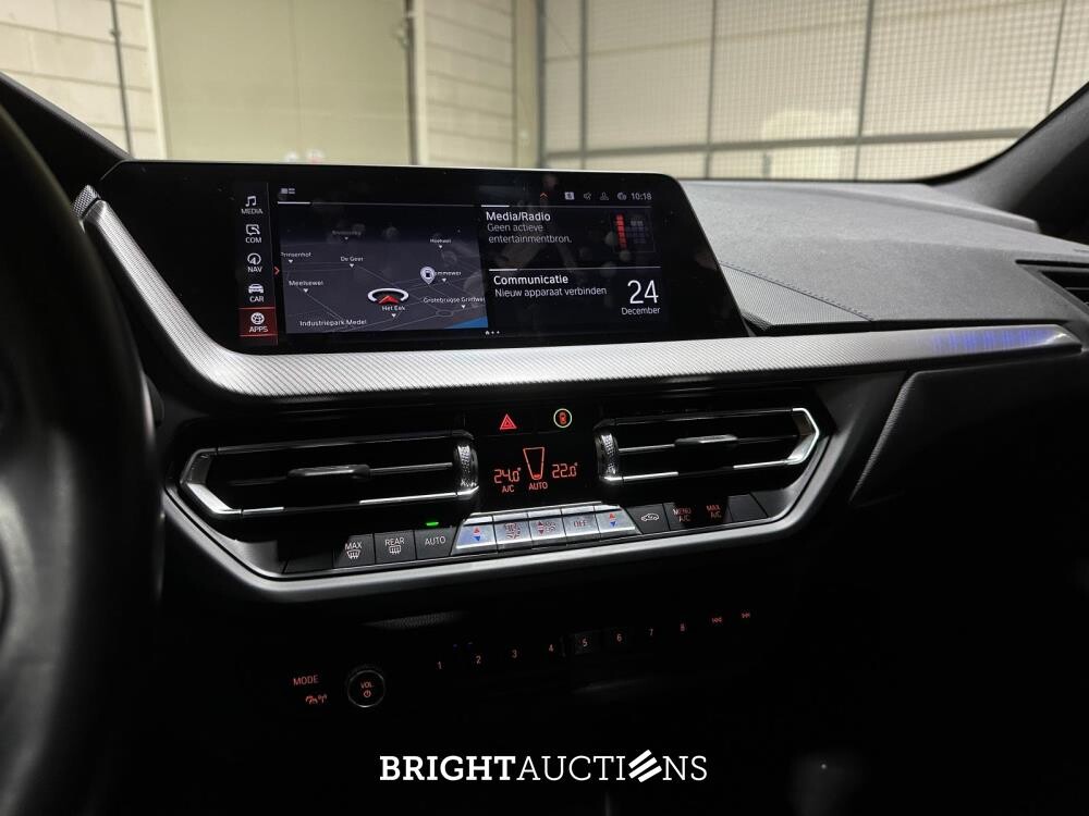 BMW 118i Executive Edition M-Sport 140pk 2020 (Origineel-NL) 1-Serie F40, J-643-ZV