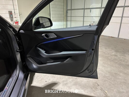 BMW 118i Executive Edition M-Sport 140pk 2020 (Origineel-NL) 1-Serie F40, J-643-ZV