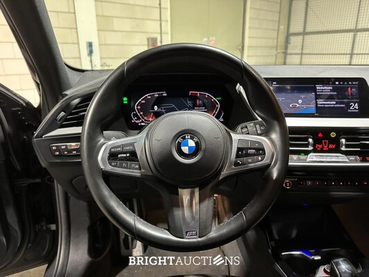 BMW 118i Executive Edition M-Sport 140pk 2020 (Origineel-NL) 1-Serie F40, J-643-ZV