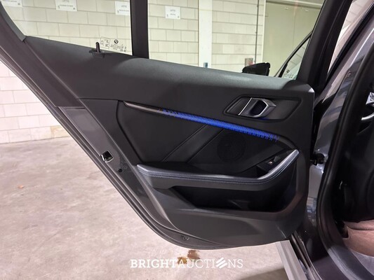 BMW 118i Executive Edition M-Sport 140pk 2020 (Origineel-NL) 1-Serie F40, J-643-ZV
