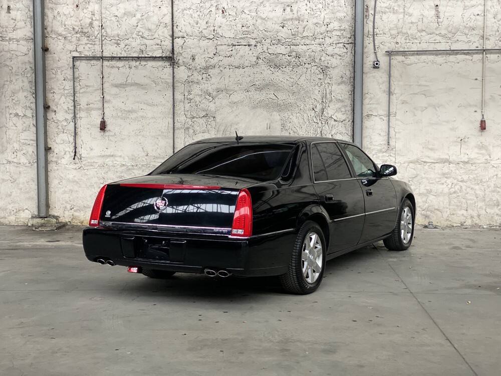 Cadillac DTS 4.6 V8 280hp 2007.
