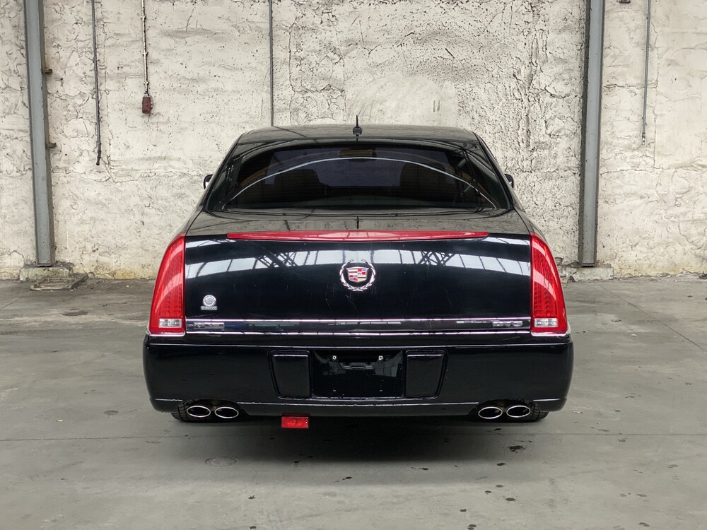 Cadillac DTS 4.6 V8 280hp 2007.