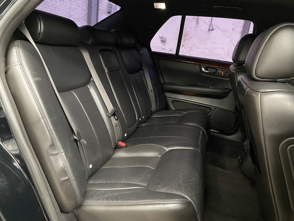 Cadillac DTS 4.6 V8 280hp 2007.