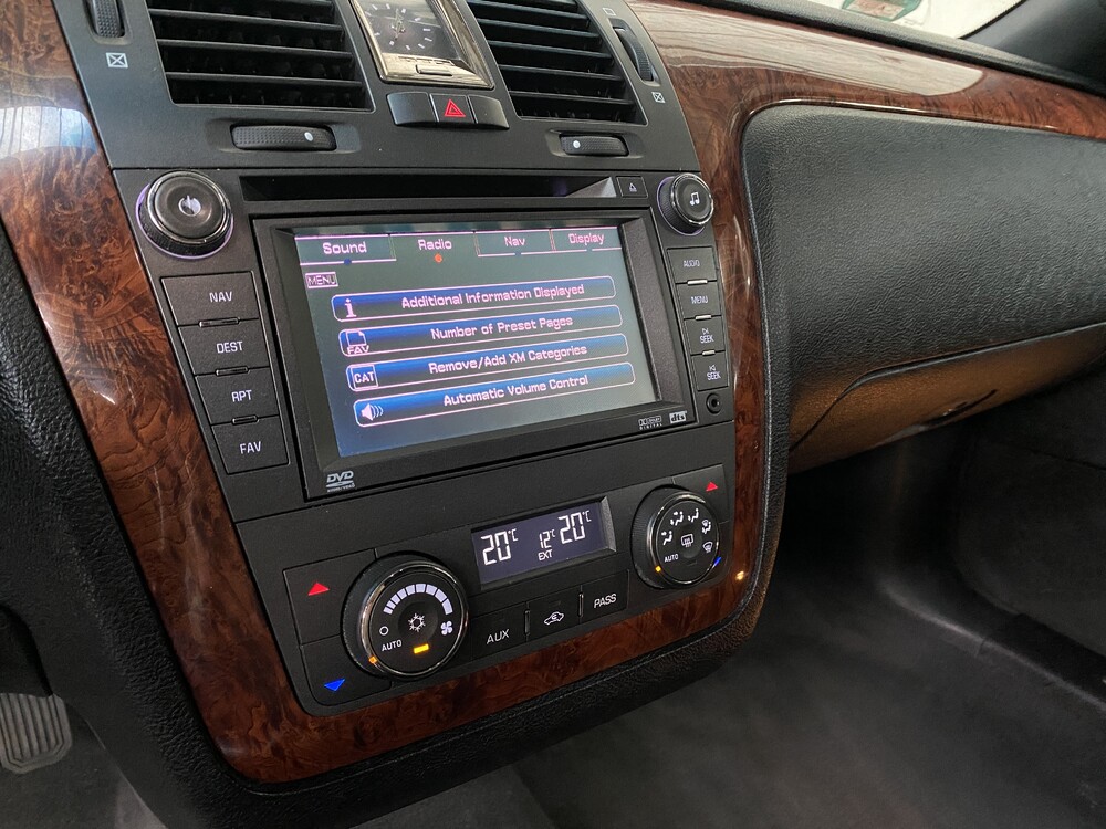 Cadillac DTS 4.6 V8 280hp 2007.