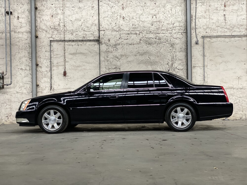 Cadillac DTS 4.6 V8 280hp 2007.