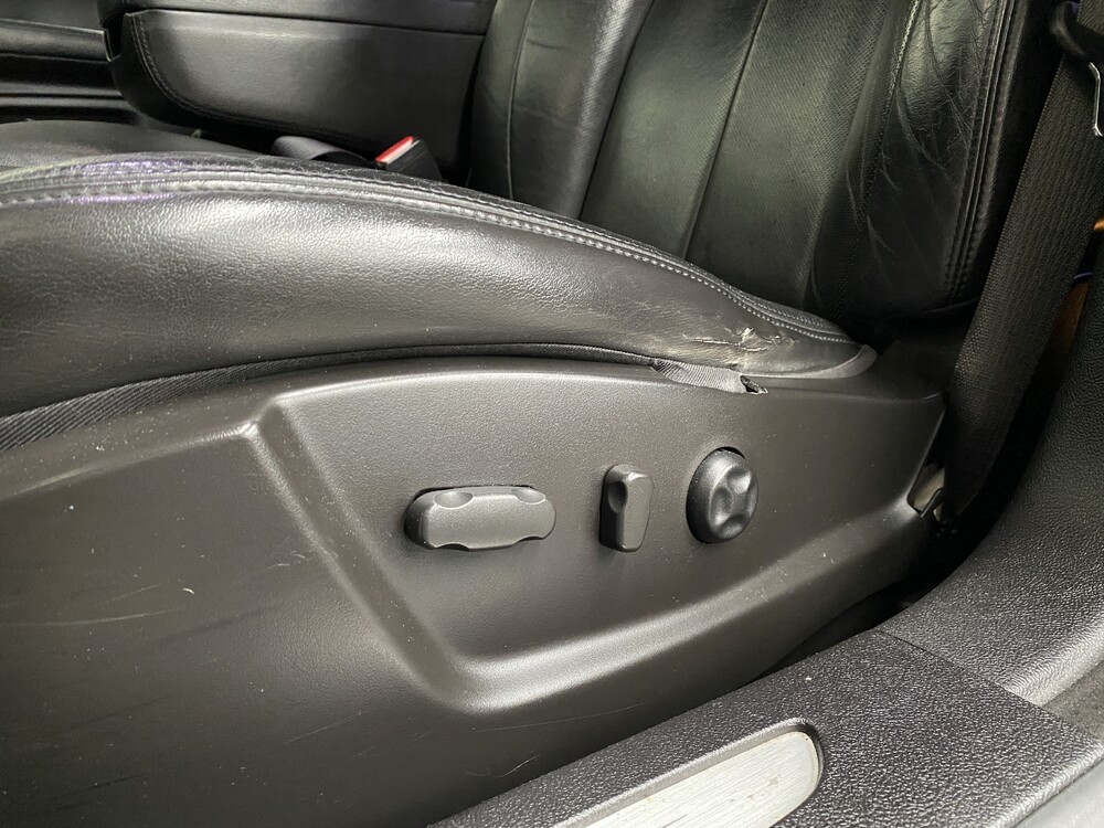 Cadillac DTS 4.6 V8 280hp 2007.