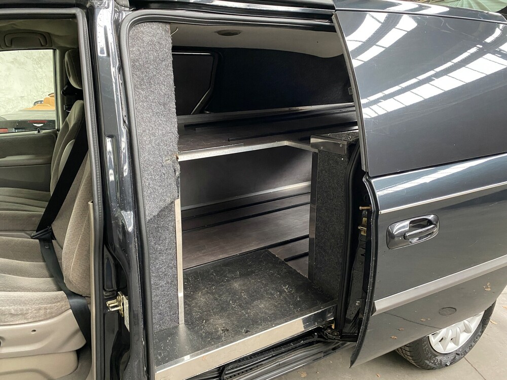 Chrysler Grand Voyager Funeral Car Transfer Car 2.5 2002 Orig.NL, 29-PDR-6.