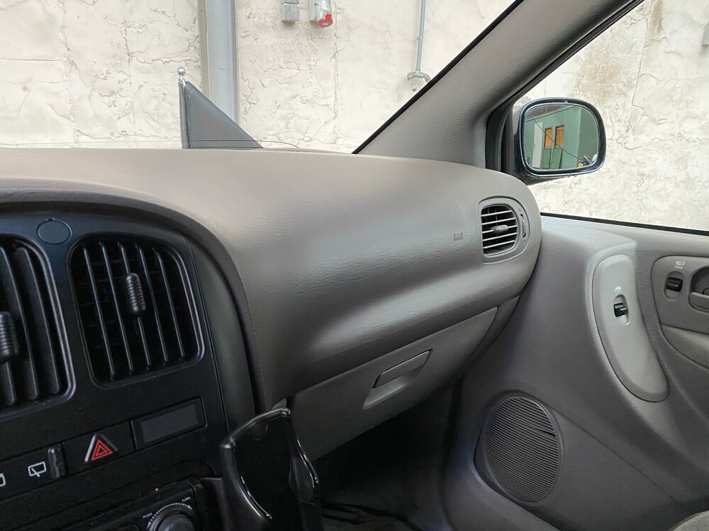 Chrysler Grand Voyager Funeral Car Transfer Car 2.5 2002 Orig.NL, 29-PDR-6.