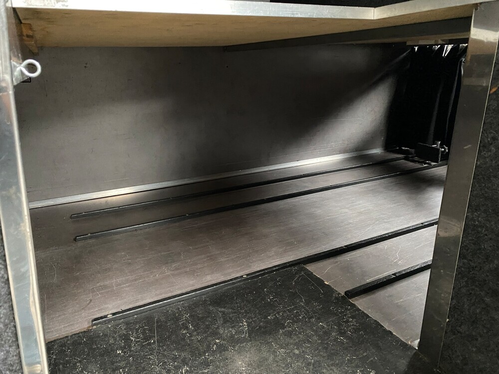 Chrysler Grand Voyager Funeral Car Transfer Car 2.5 2002 Orig.NL, 29-PDR-6.