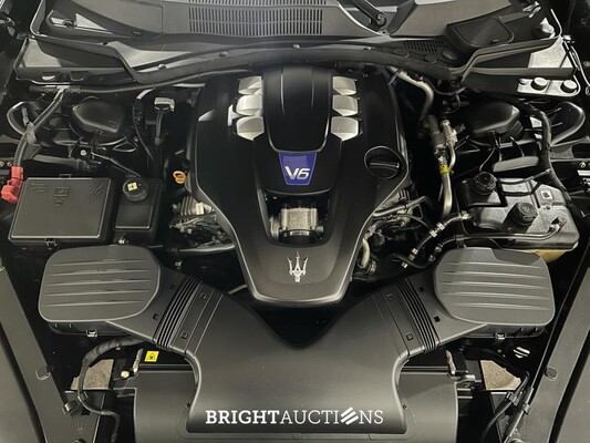 Maserati Quattroporte V6 404PK 2014