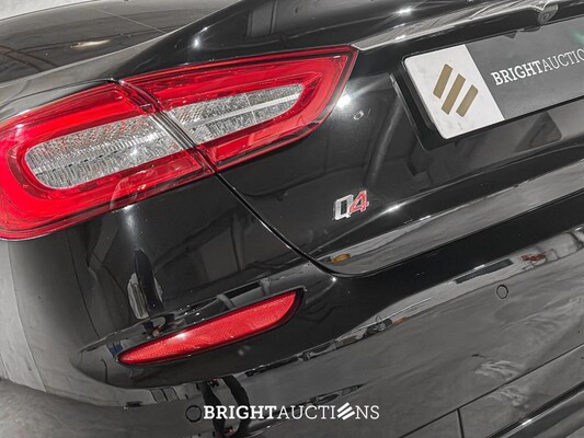 Maserati Quattroporte V6 404PK 2014