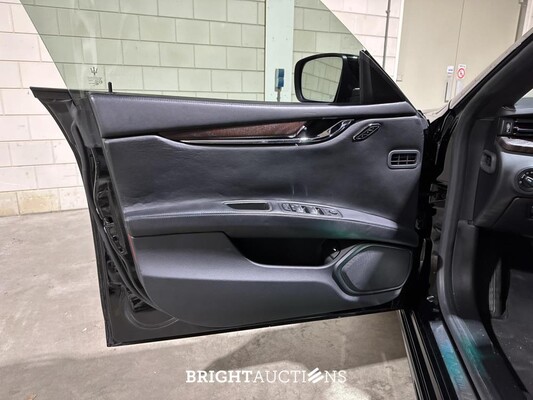 Maserati Quattroporte V6 404PK 2014