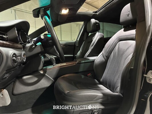 Maserati Quattroporte V6 404PK 2014