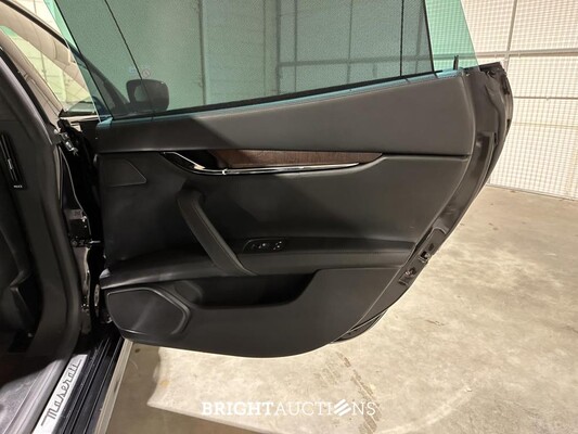 Maserati Quattroporte V6 404PK 2014