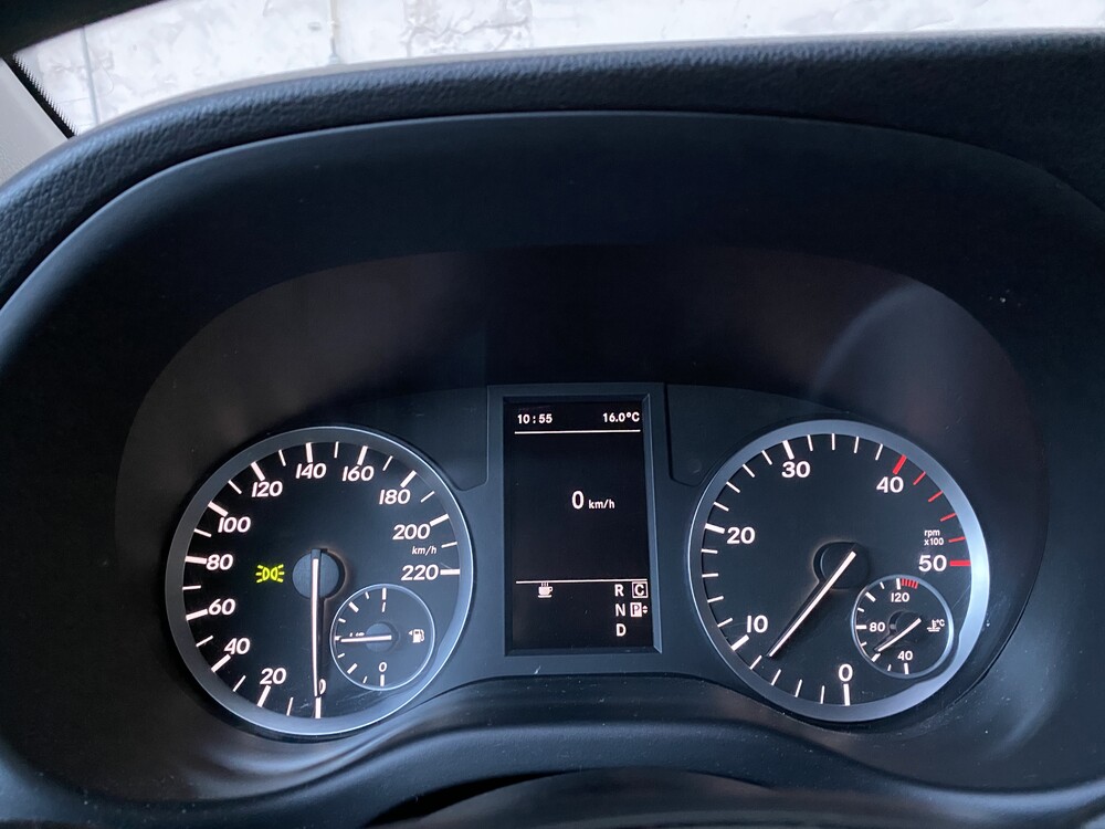 Mercedes-Benz Vito Rouwauto Transfer car 2019 119CDI Orig.NL, V-742-XB.