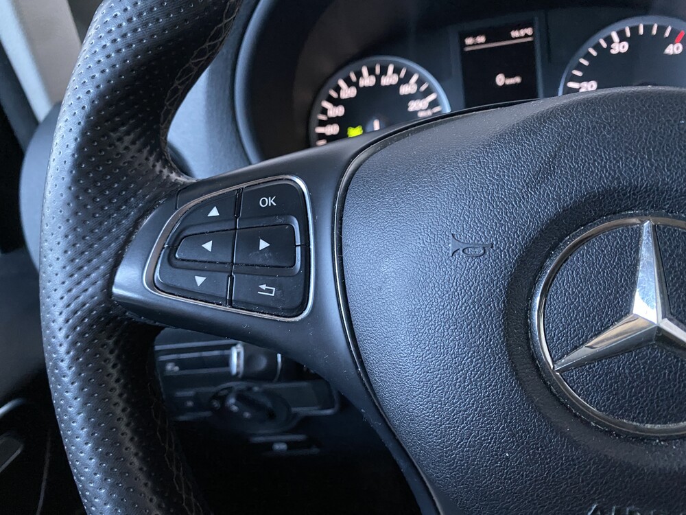 Mercedes-Benz Vito Rouwauto Transfer car 2019 119CDI Orig.NL, V-742-XB.