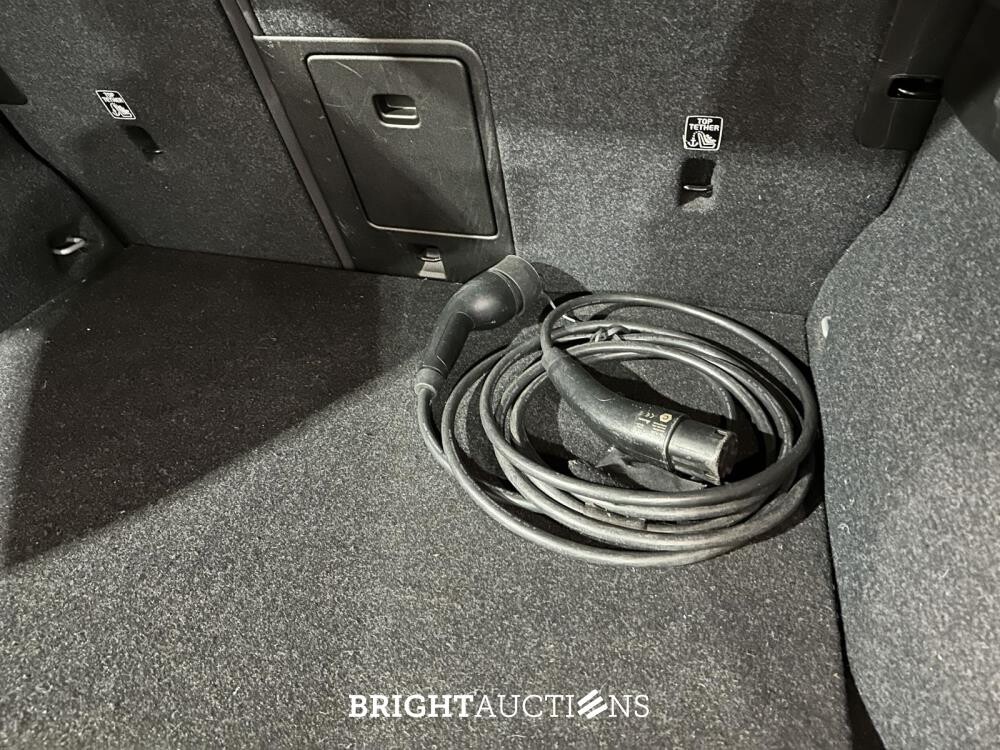 Volvo XC40 Recharge Core 70 kWh 231pk 2022 (Origineel-NL + 1e Eigenaar), R-491-BZ