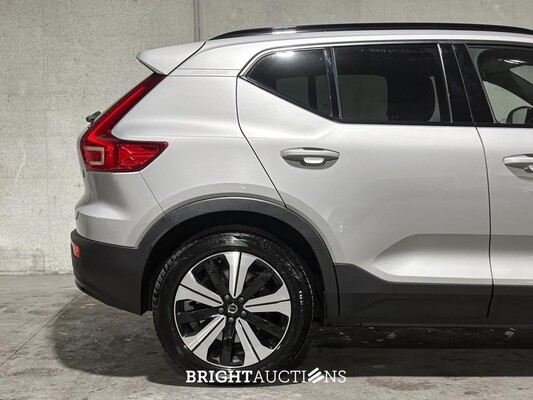 Volvo XC40 Recharge Core 70 kWh 231pk 2022 (Origineel-NL + 1e Eigenaar), R-491-BZ