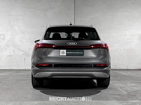 Audi e-tron 50 Quattro Launch Edition 71 kWh 313pk 2020 (Origineel-NL & 1e Eigenaar), J-980-HF