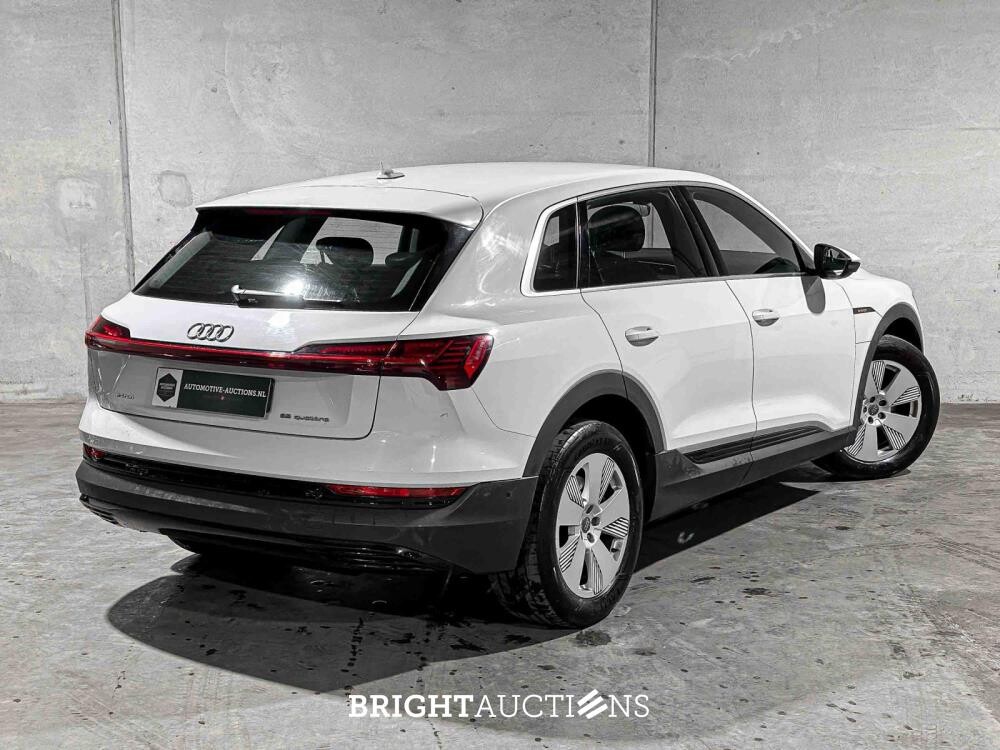 Audi e-tron 55 Quattro 95 kWh 360hp 2019 (Original-NL), G-426-HT